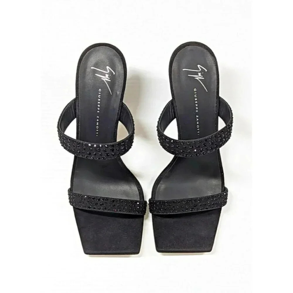 Giuseppe Zanotti Women's Vanilla Crystal Embellished Sandals Size 38 (MSRP $850) - Picture 5 of 12